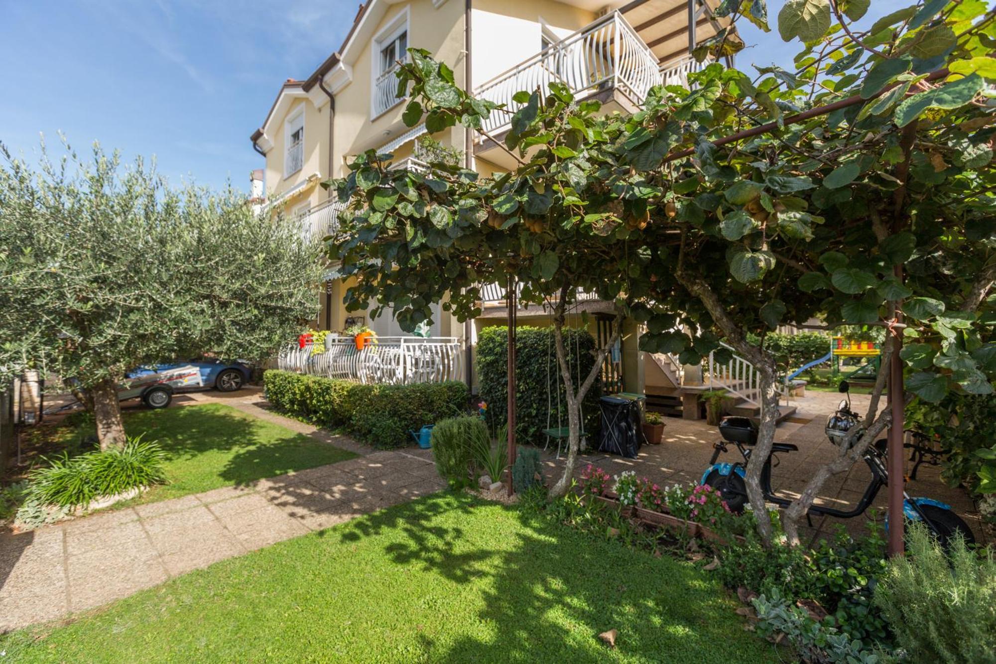 Trbovic Apartments Peaceful Stay With Free Parking, Pet-Friendly, And Bike Storage In Umag Extérieur photo